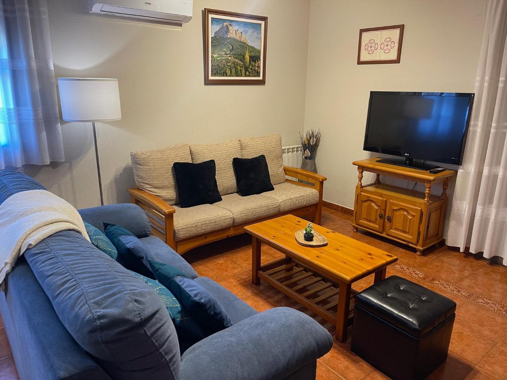 Casa Rural Sofia Ordesa เอสกาโลนา ภายนอก รูปภาพ