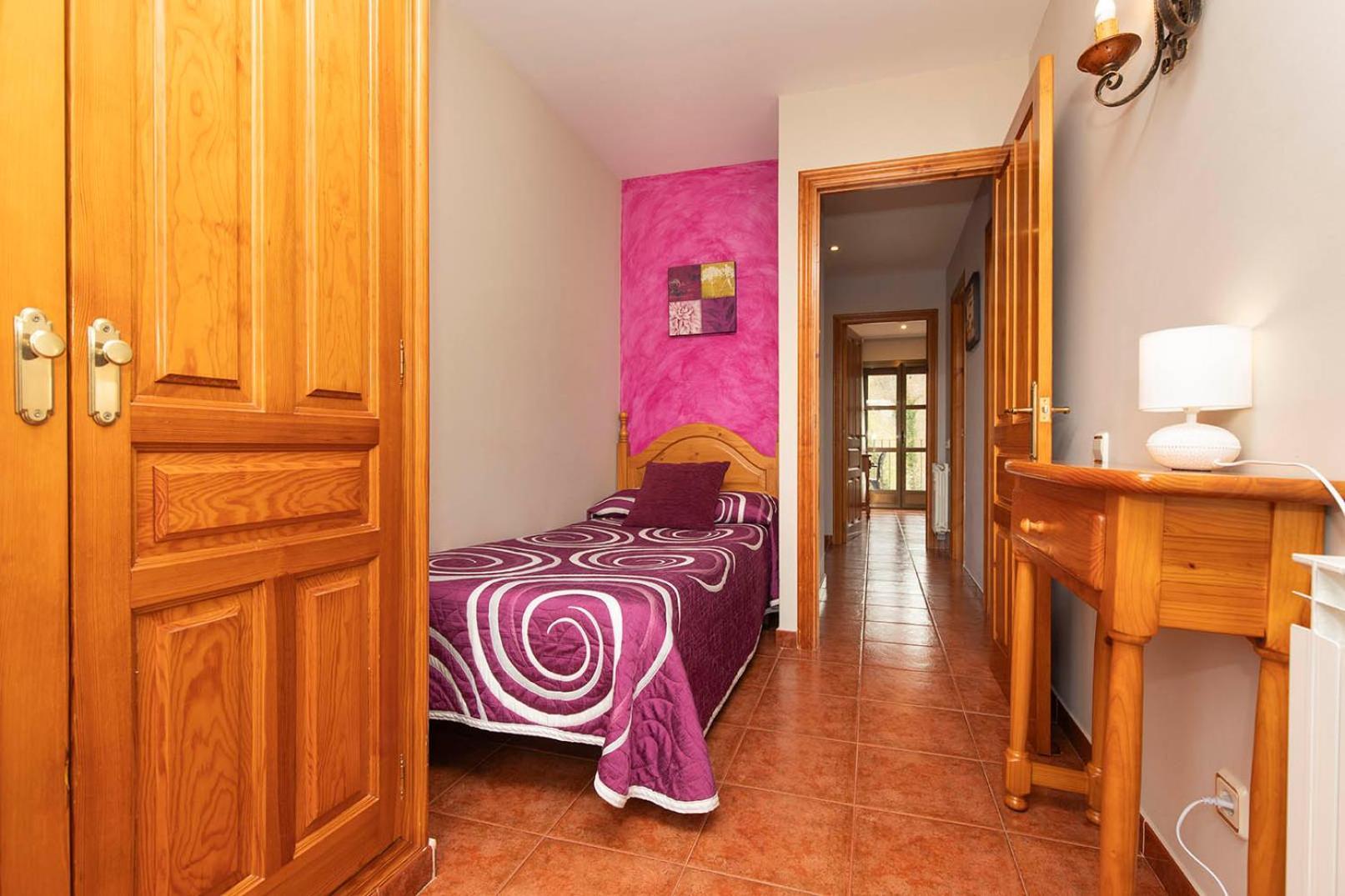 Casa Rural Sofia Ordesa เอสกาโลนา ภายนอก รูปภาพ