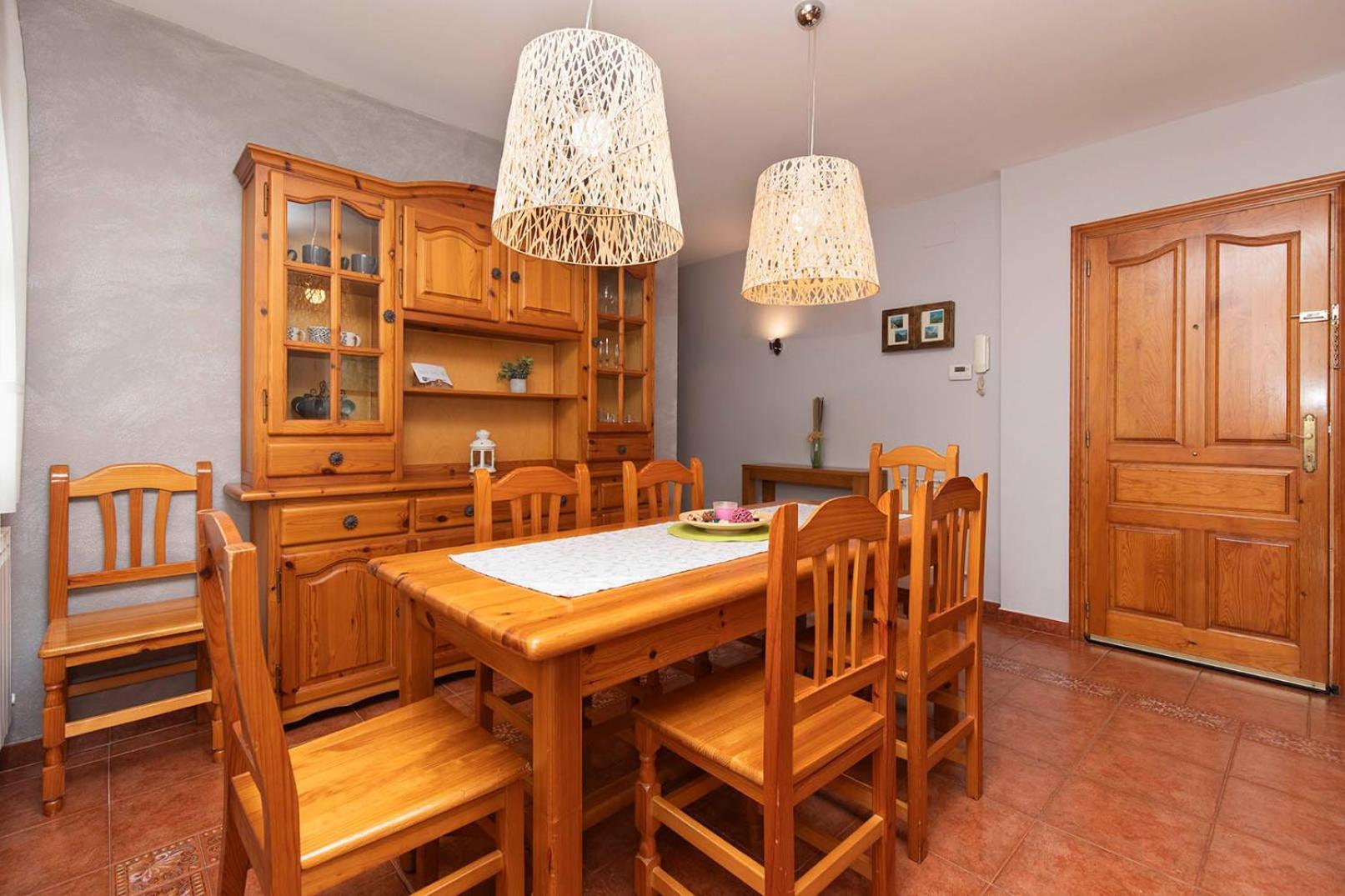Casa Rural Sofia Ordesa เอสกาโลนา ภายนอก รูปภาพ