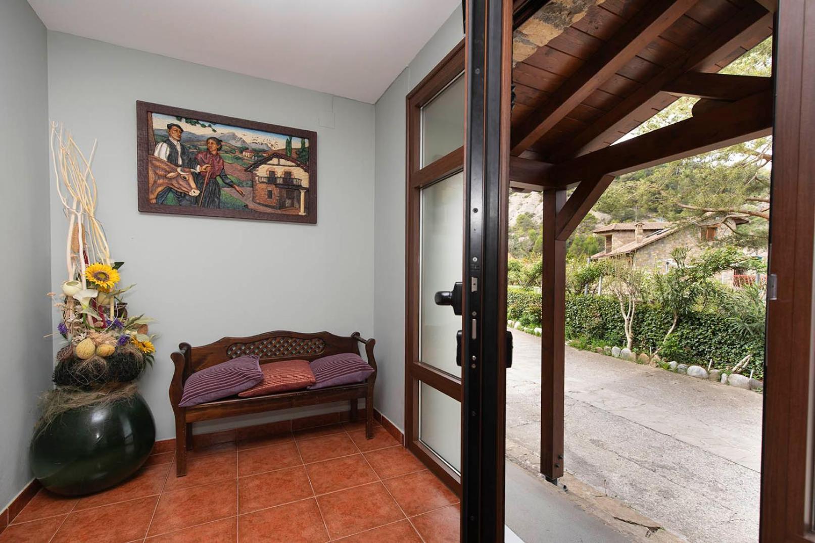 Casa Rural Sofia Ordesa เอสกาโลนา ภายนอก รูปภาพ