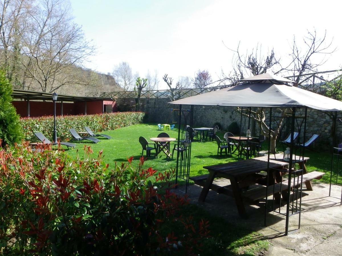 Casa Rural Sofia Ordesa เอสกาโลนา ภายนอก รูปภาพ